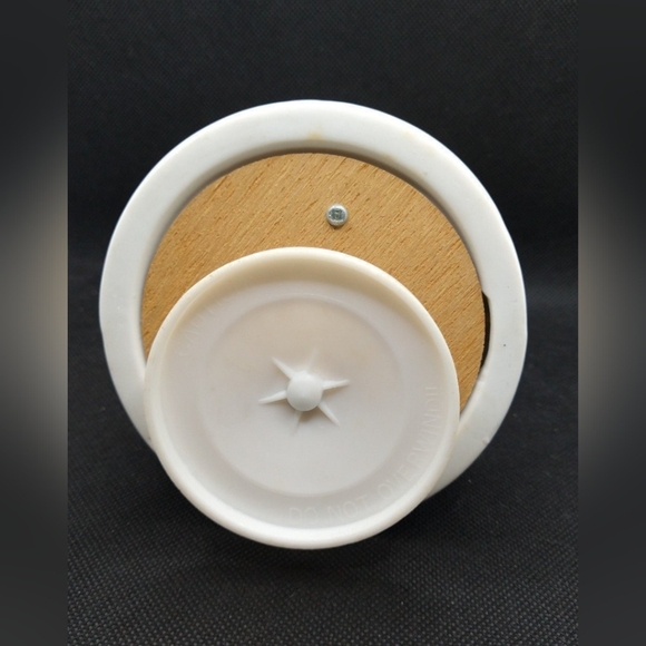 George Good Tropical Fish Music Box - Love Story - Picture 8 of 10